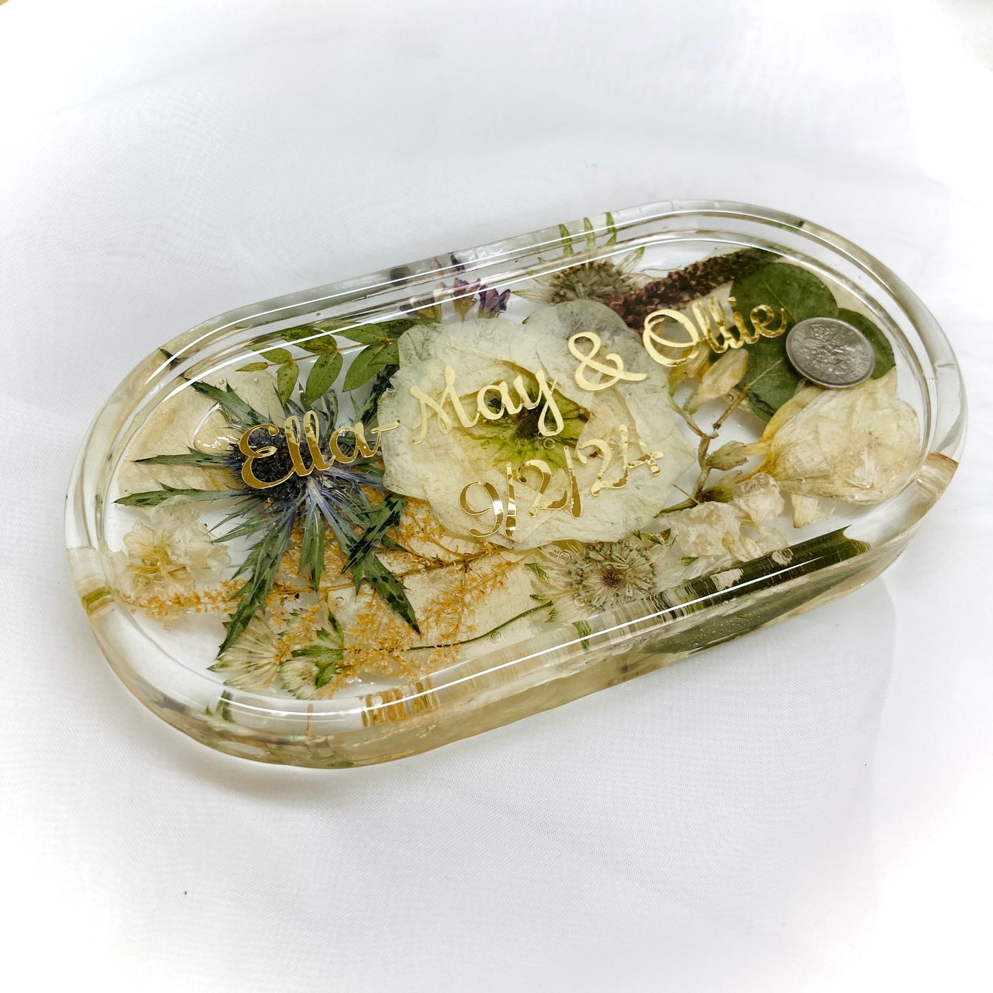 Flower Preservation oval jewellery dish