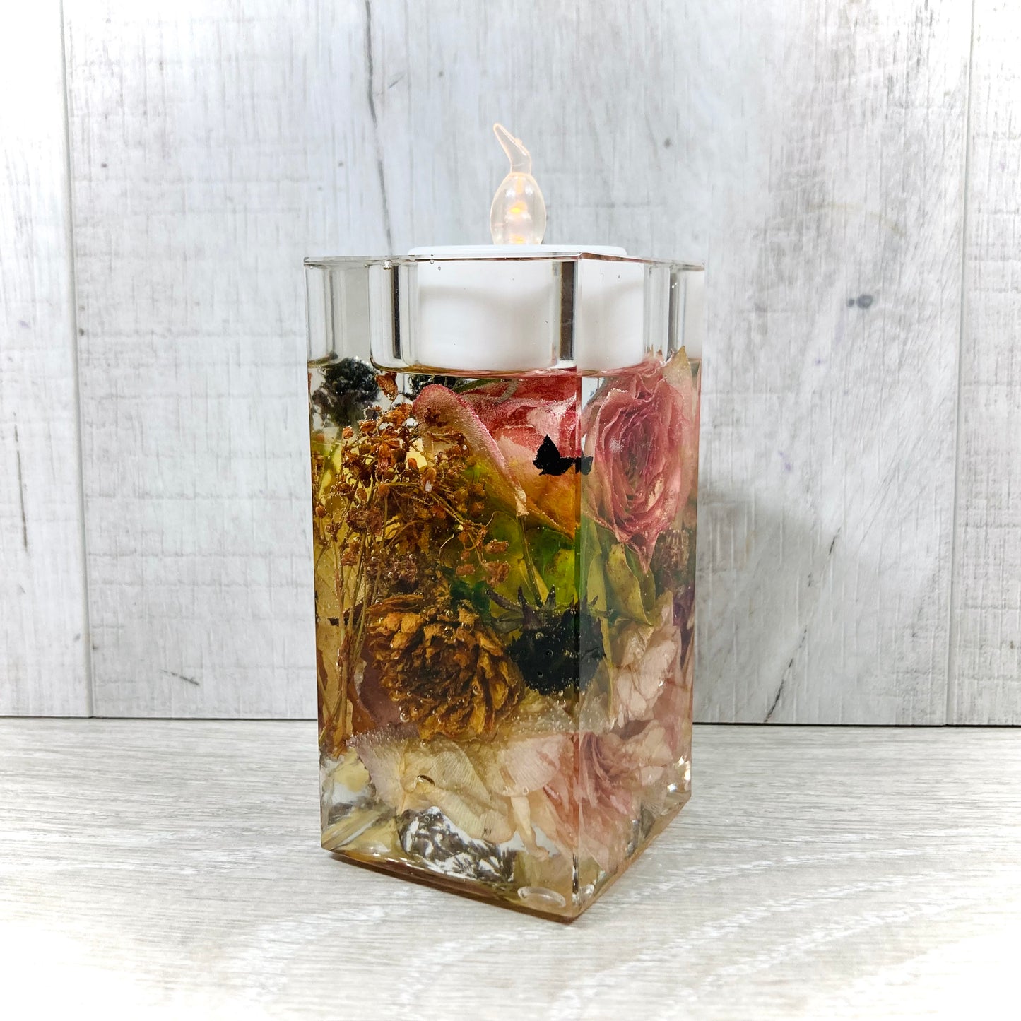 Flower Preservation 10cm pillar tealight holder