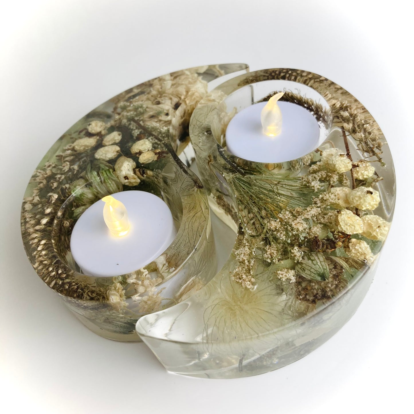 Flower Preservation Ying Yang tealight holder