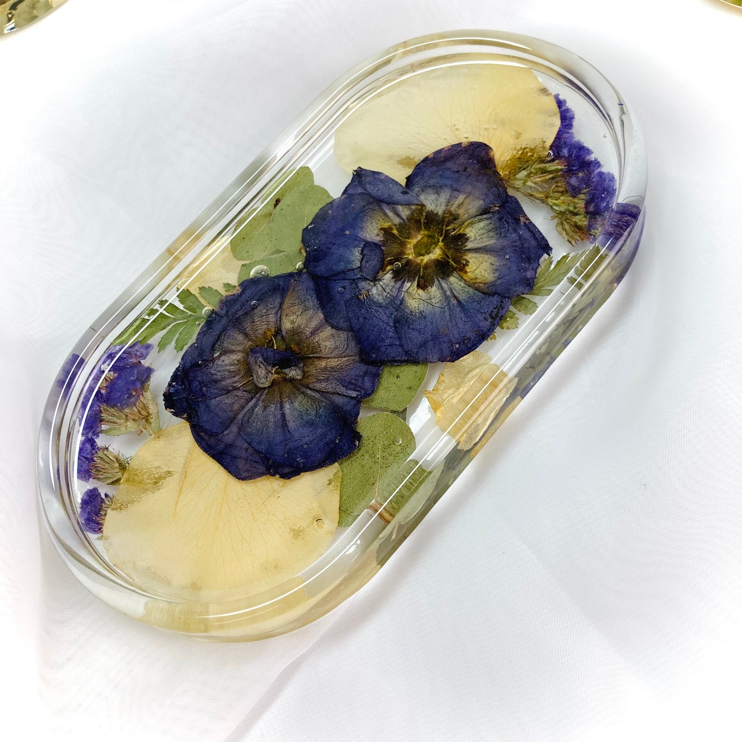 Flower Preservation oval jewellery dish