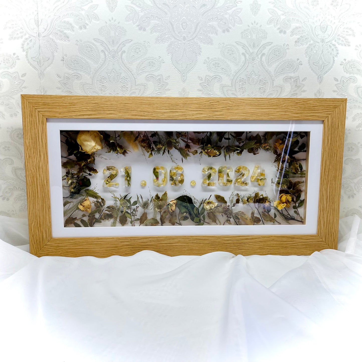 Flower Preservation premium framed date