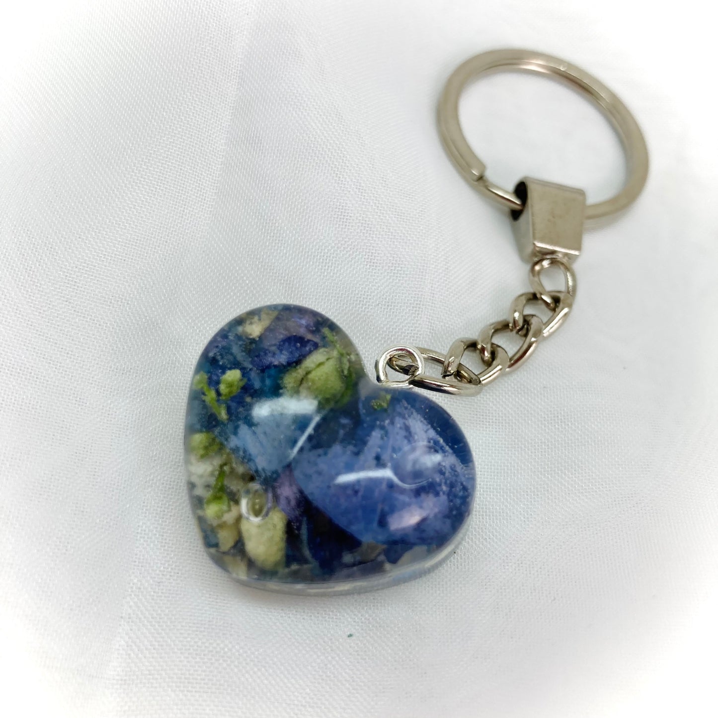 Flower Preservation 3cm puffy heart keyring