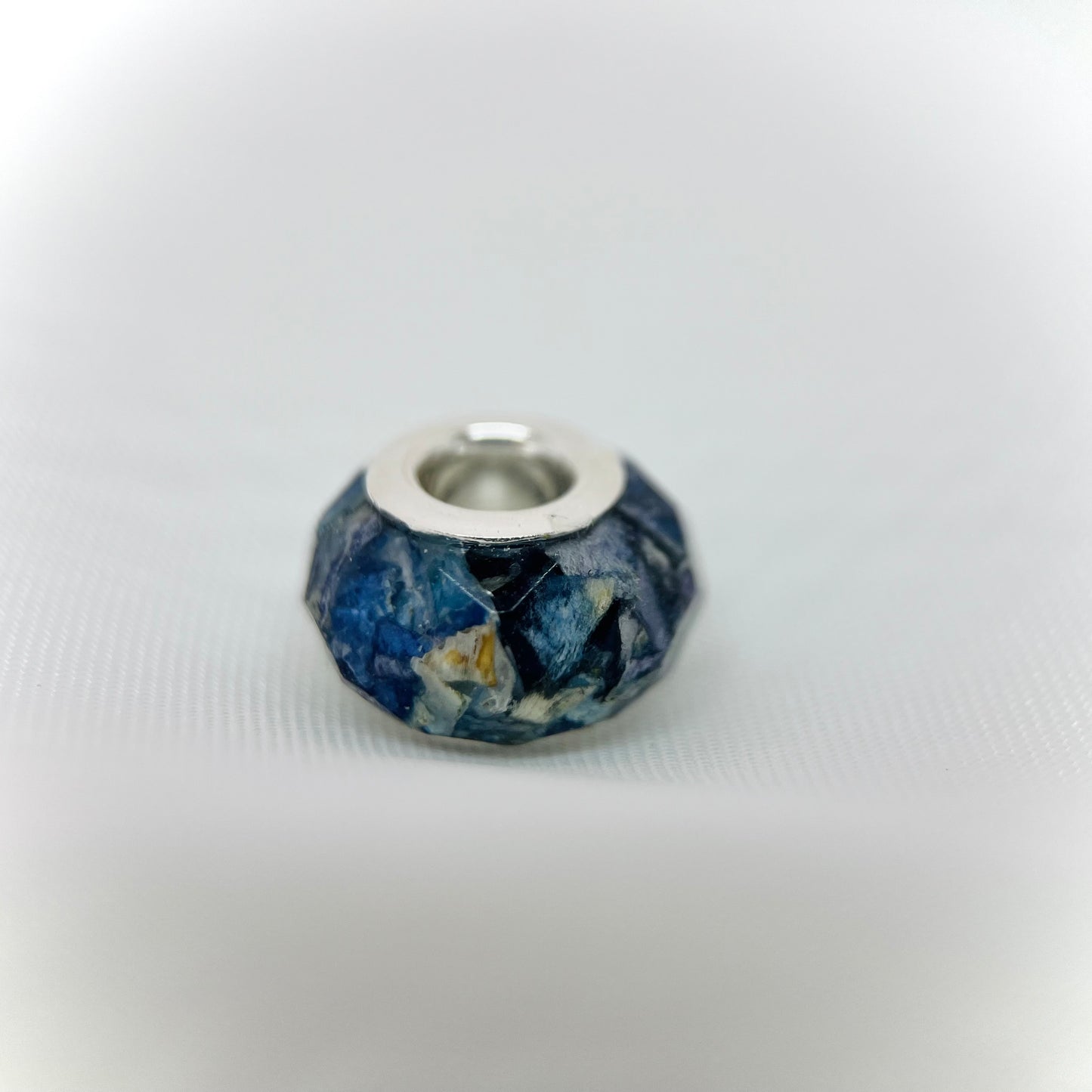 Flower Preservation faceted bead charm