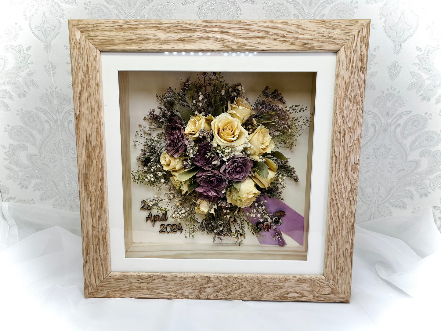 Flower Preservation mini bouquet frame