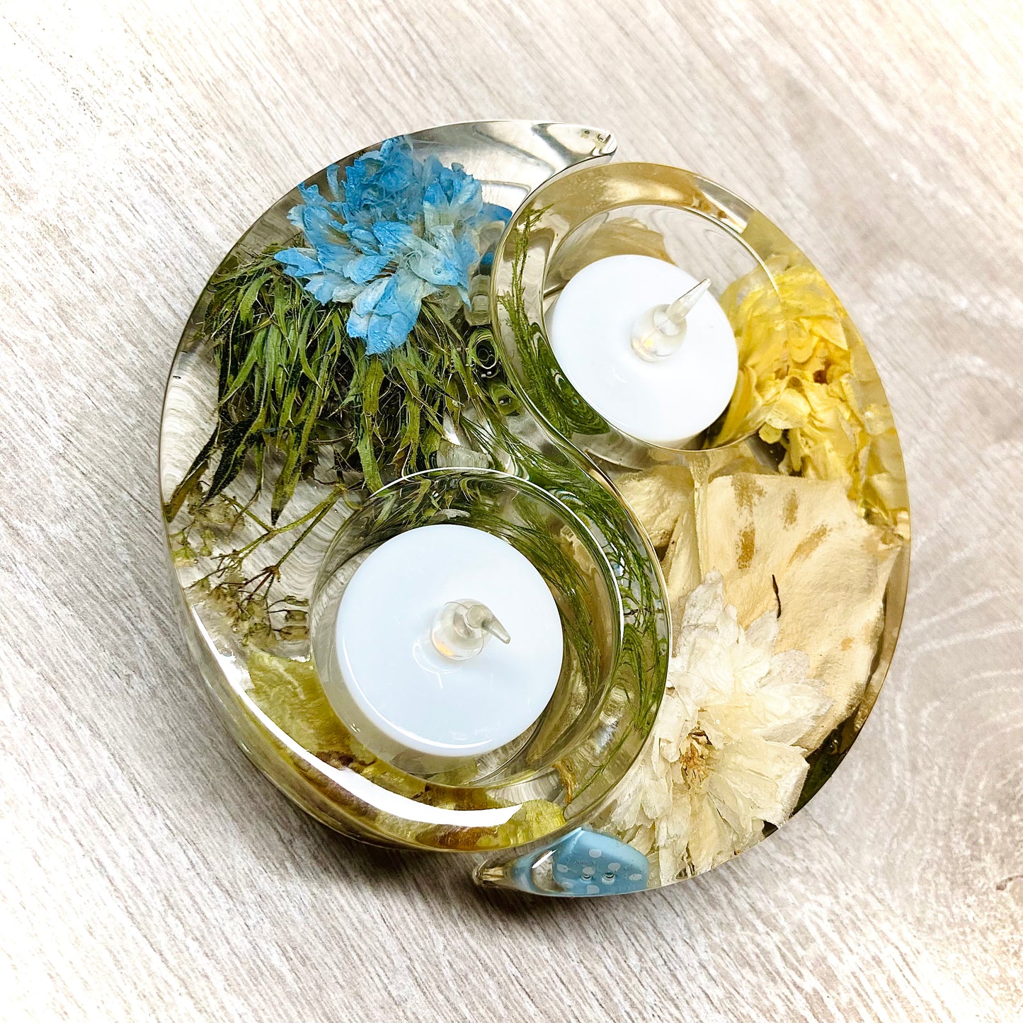 Flower Preservation Ying Yang tealight holder