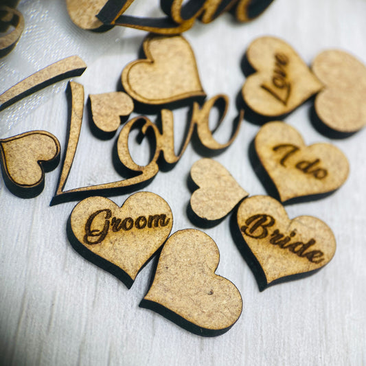 Wooden table confetti