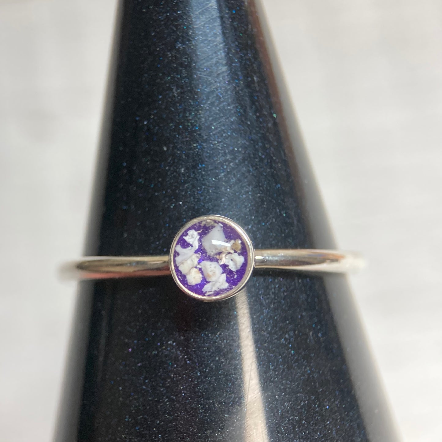 Simple Band Cremation Ring (4 or 6mm stone)
