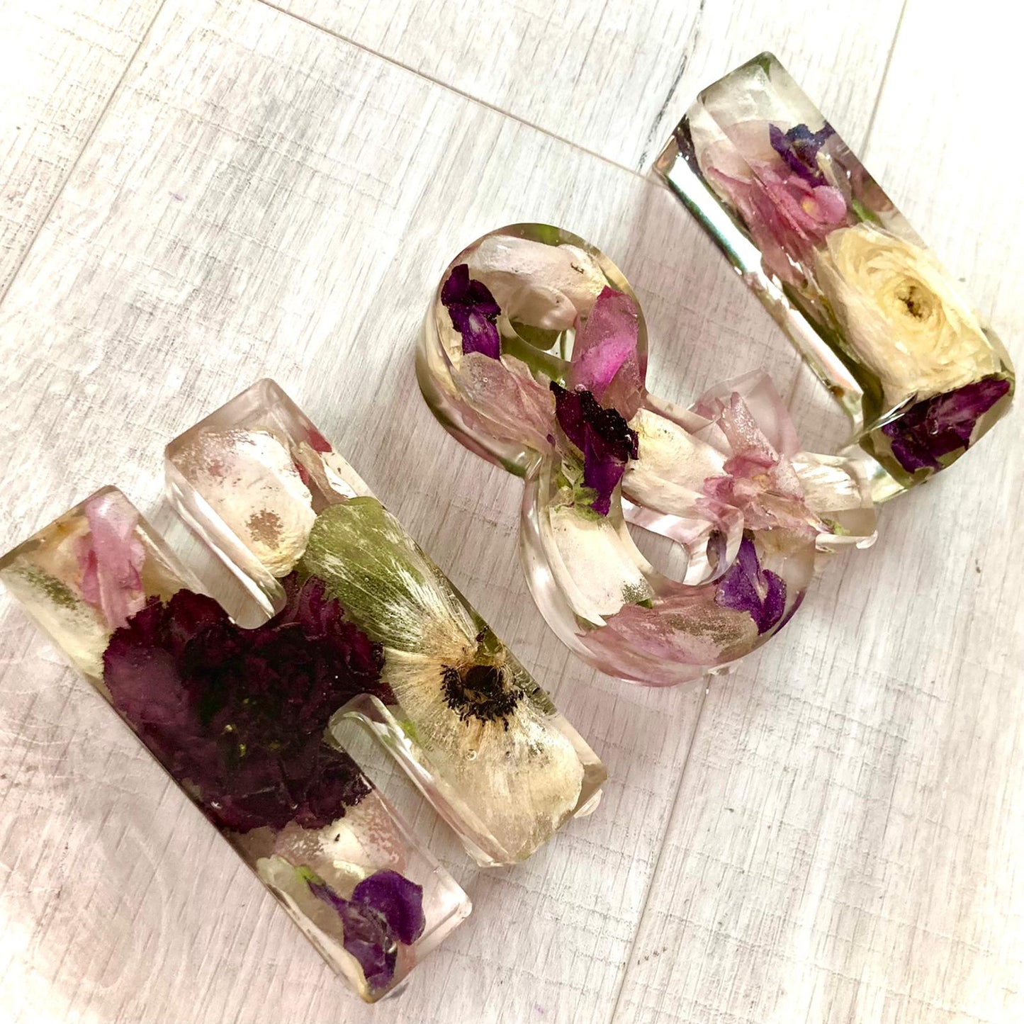 Flower Preservation two 11cm letters and an ampersand