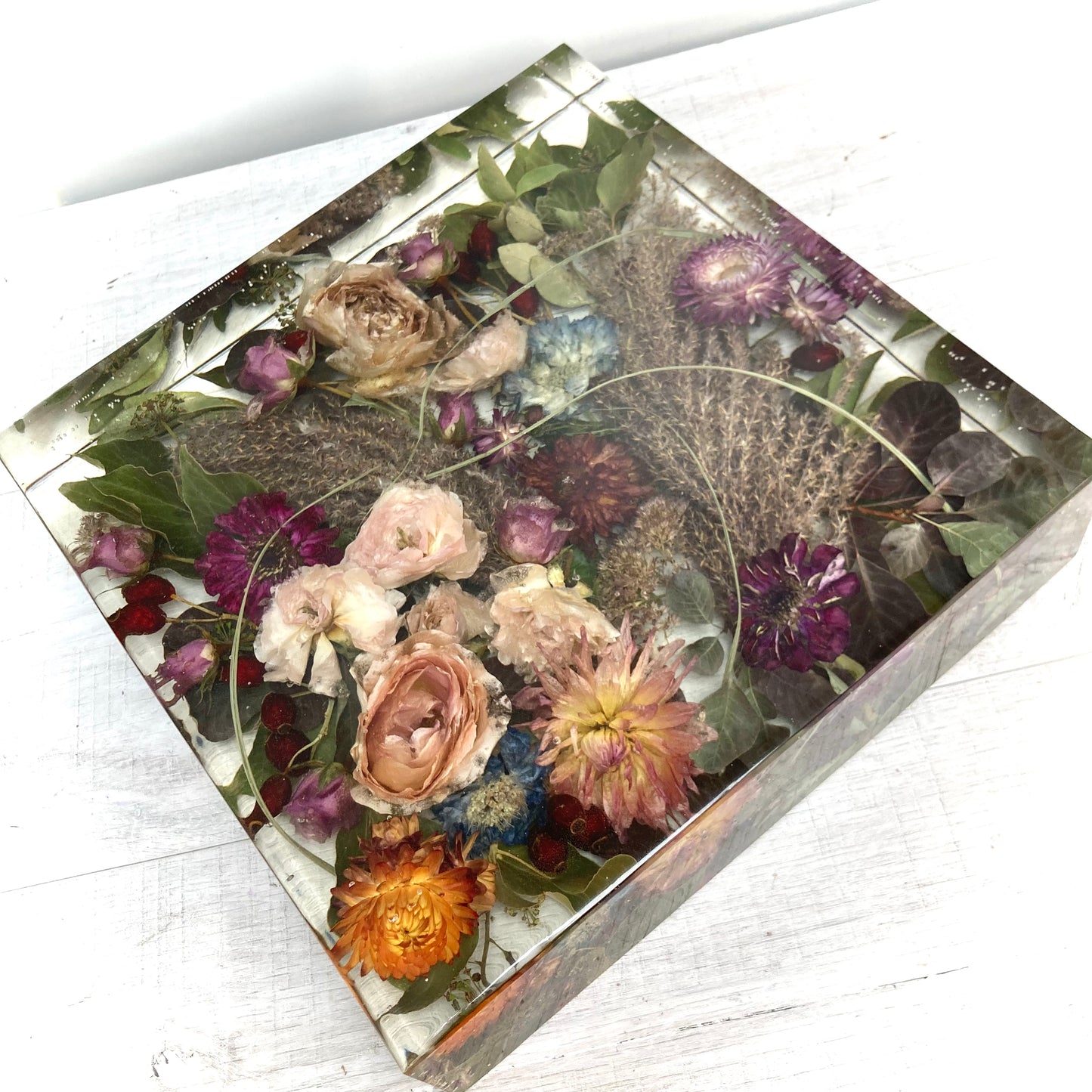 Flower Preservation 30cm display block
