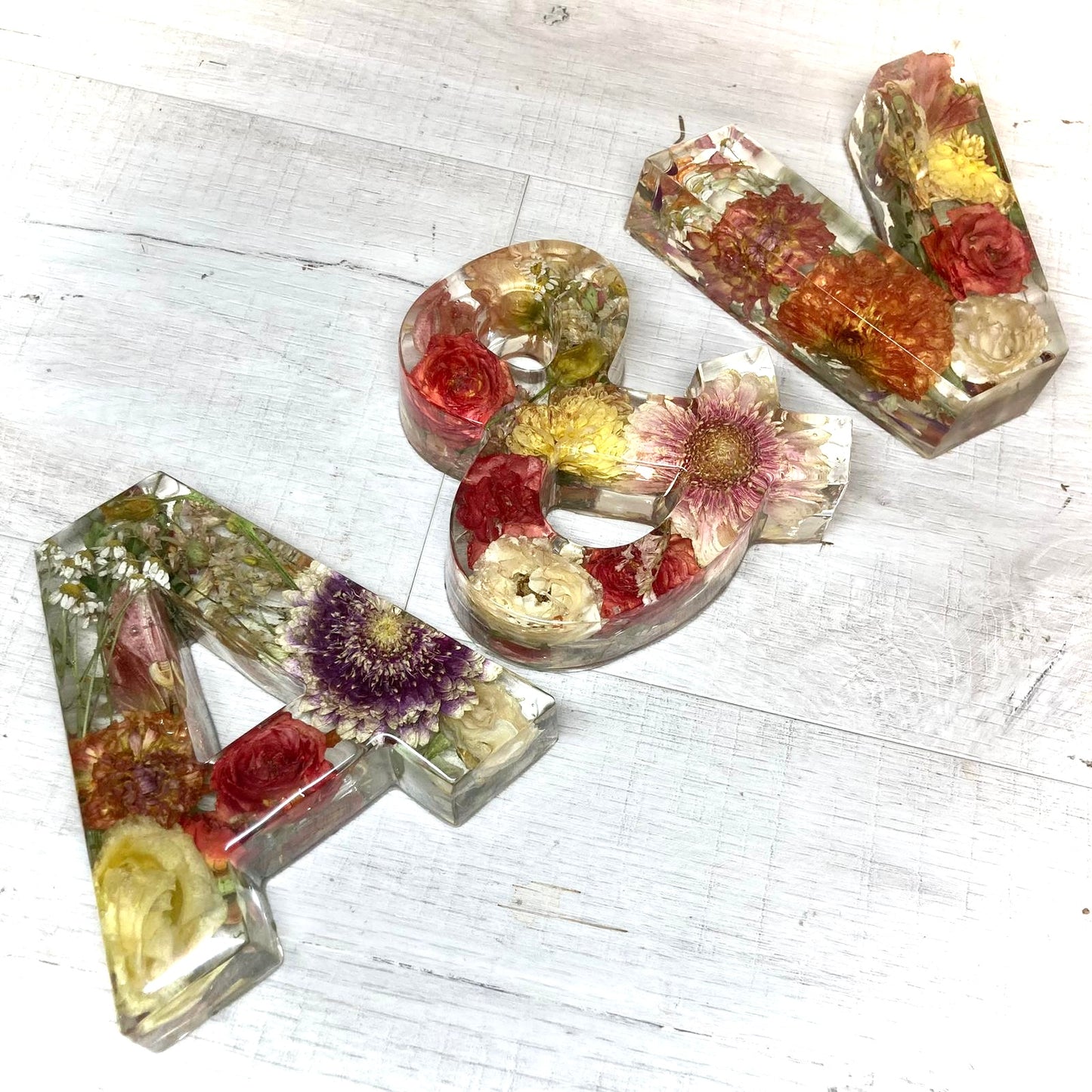 Flower Preservation two 13cm letters and an ampersand