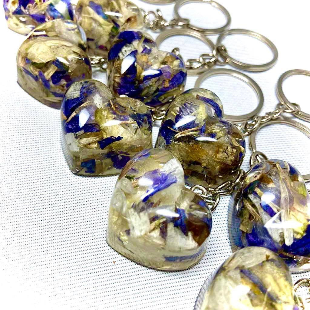 Flower Preservation 3cm puffy heart keyring