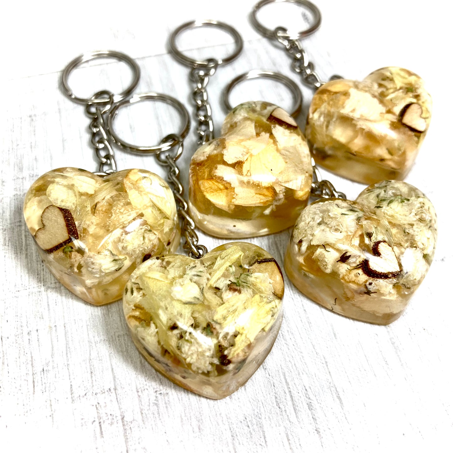 Flower Preservation 3cm puffy heart keyring
