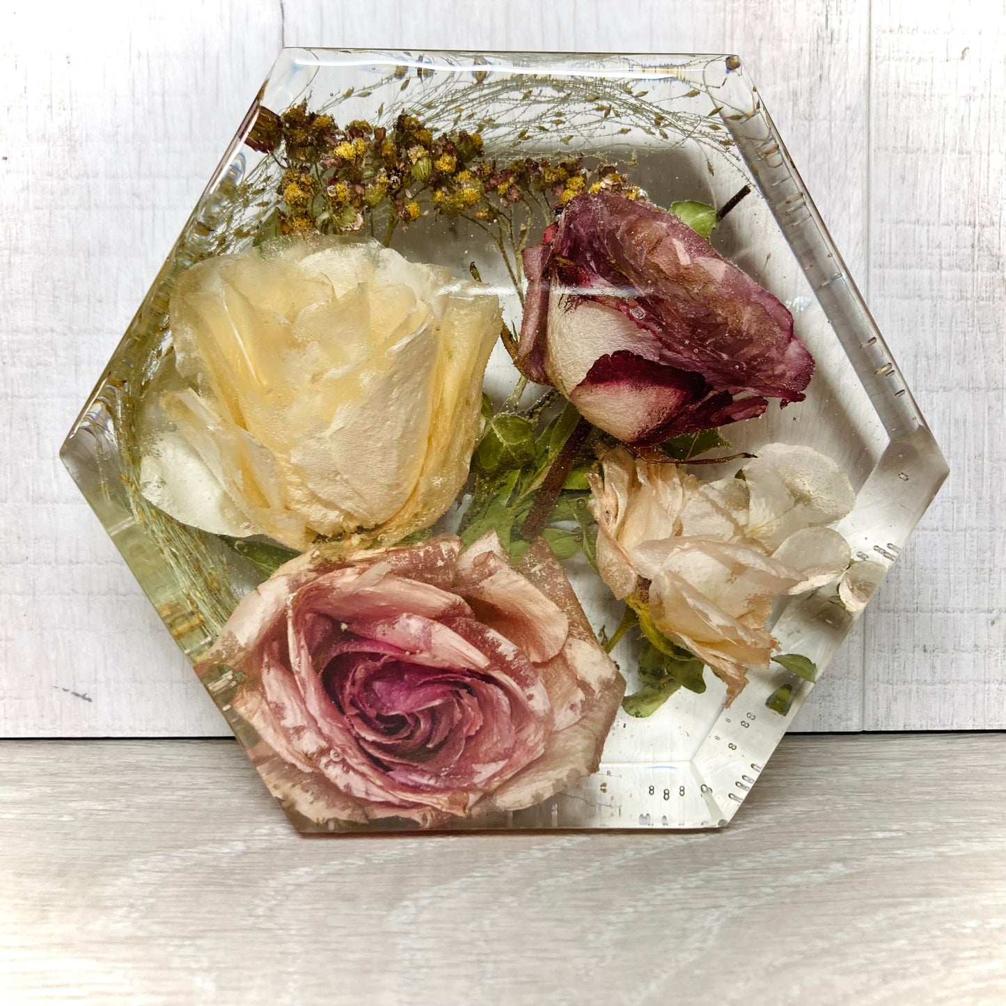 Flower Preservation 15cm hexagon ornament