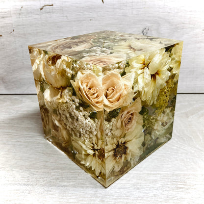 Flower Preservation 10cm cube