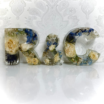 Flower Preservation two 13cm letters and a 11cm ampersand