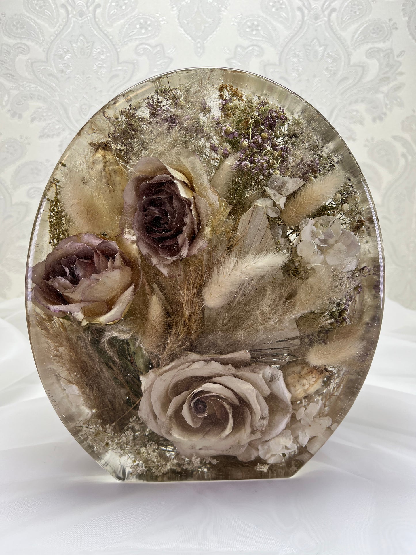 Flower Preservation 20x25cm Oval Display