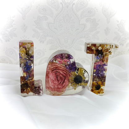 Flower Preservation two 11cm letters and a 10cm heart