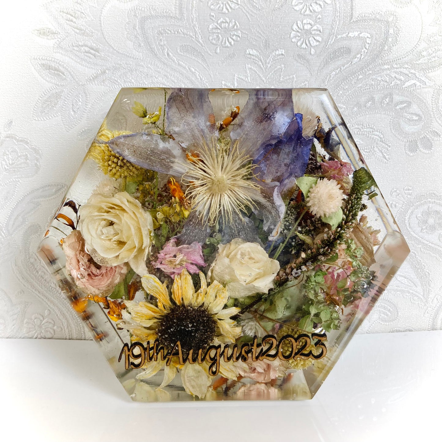 Flower Preservation 20cm hexagon ornament