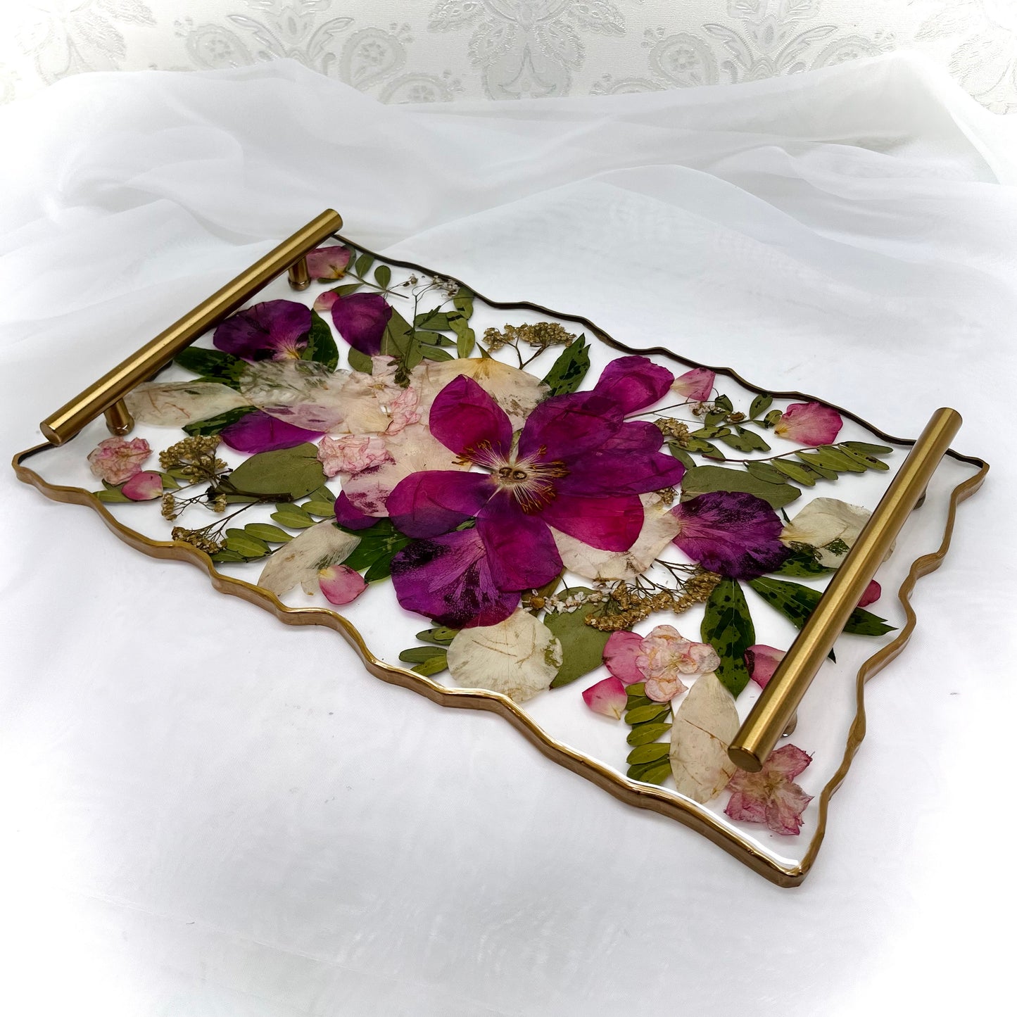 Flower Preservation geode tray