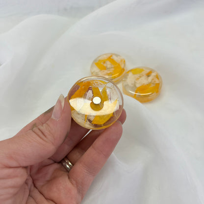 Flower Preservation circle keyring