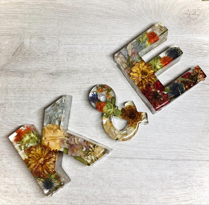 Flower Preservation two 13cm letters and a 11cm ampersand