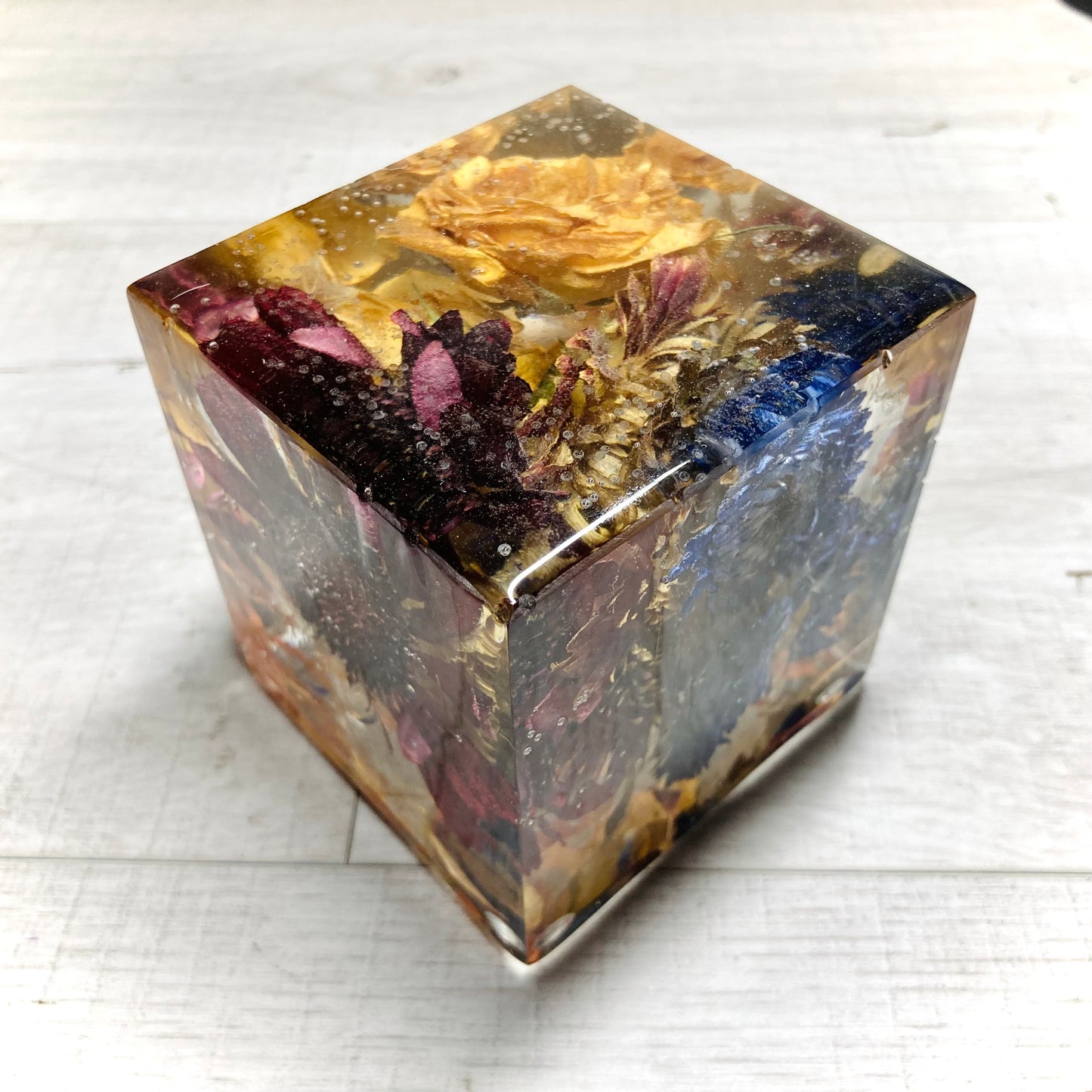 Flower Preservation 8cm cube