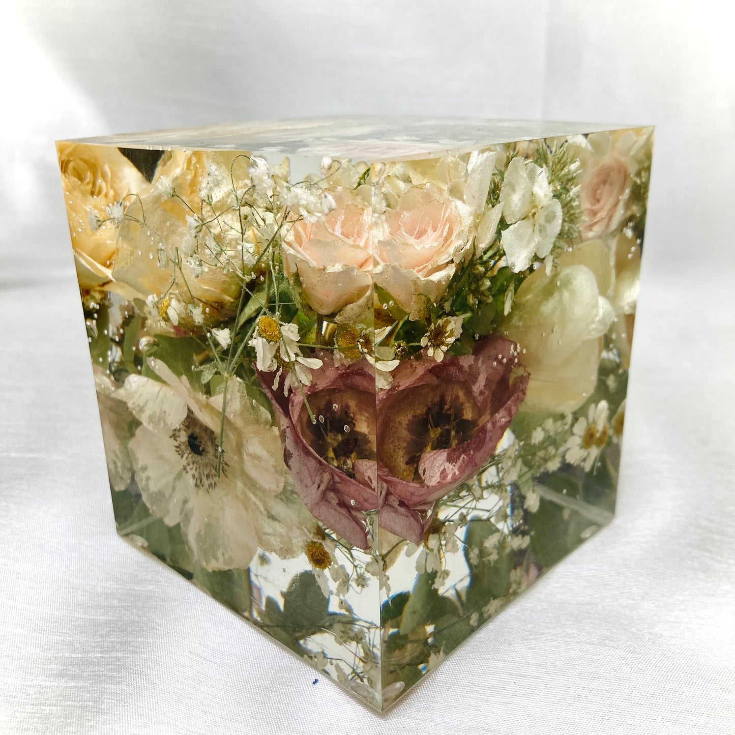 Flower Preservation 10cm cube