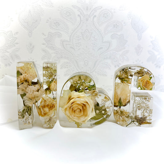 Flower Preservation two 11cm letters and a 10cm heart