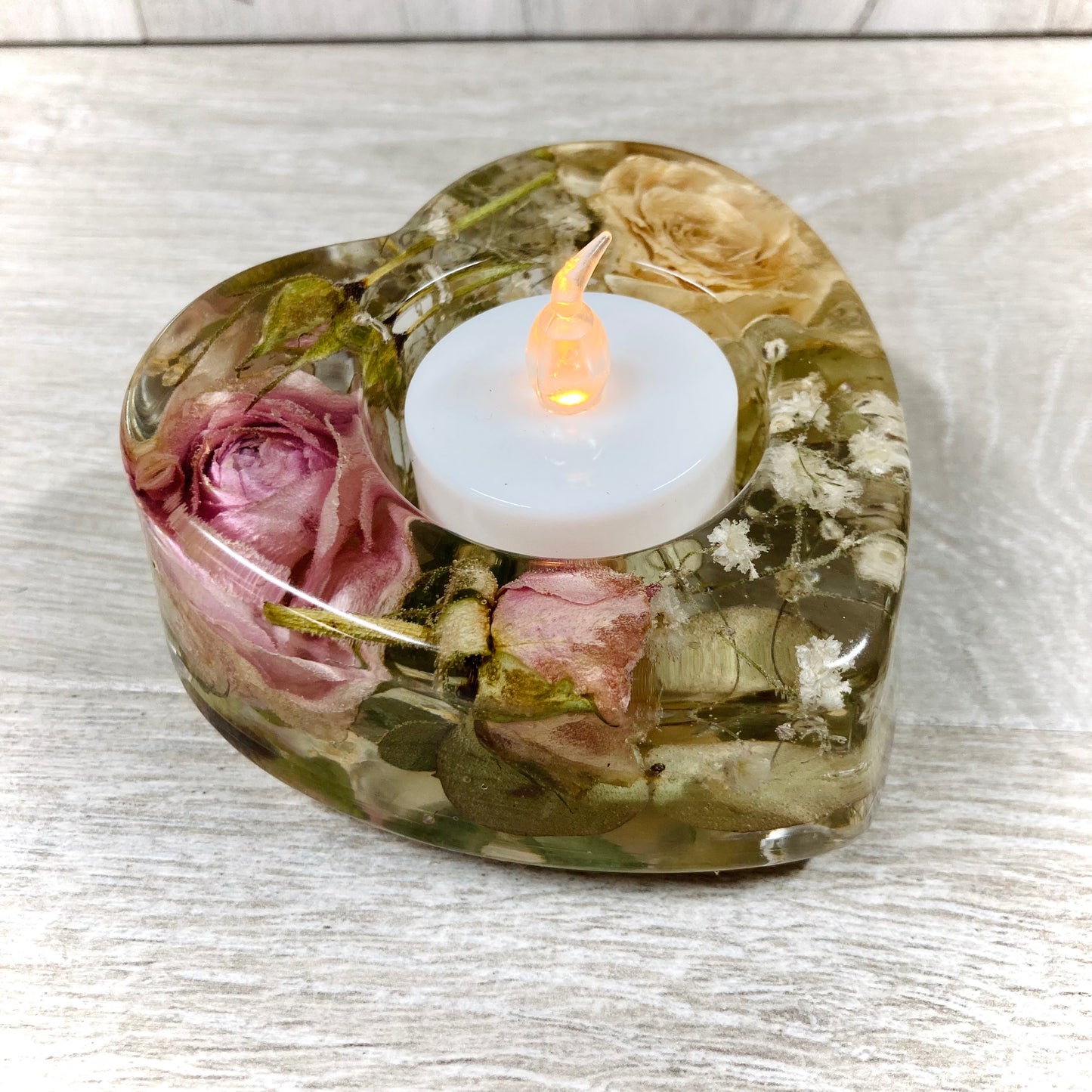 Flower Preservation heart shaped tealight holder