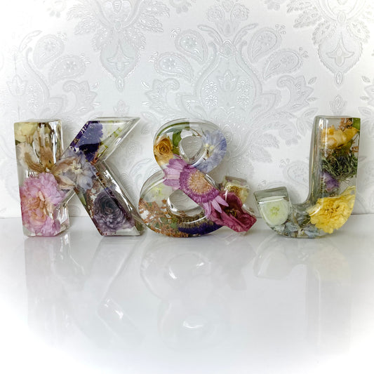 Flower Preservation two 13cm letters and an ampersand