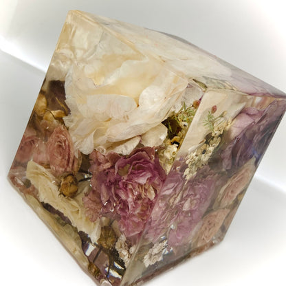 Flower Preservation 10cm cube