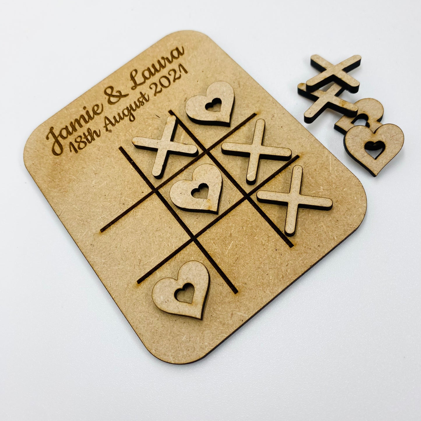 Tic tac toe wedding favour