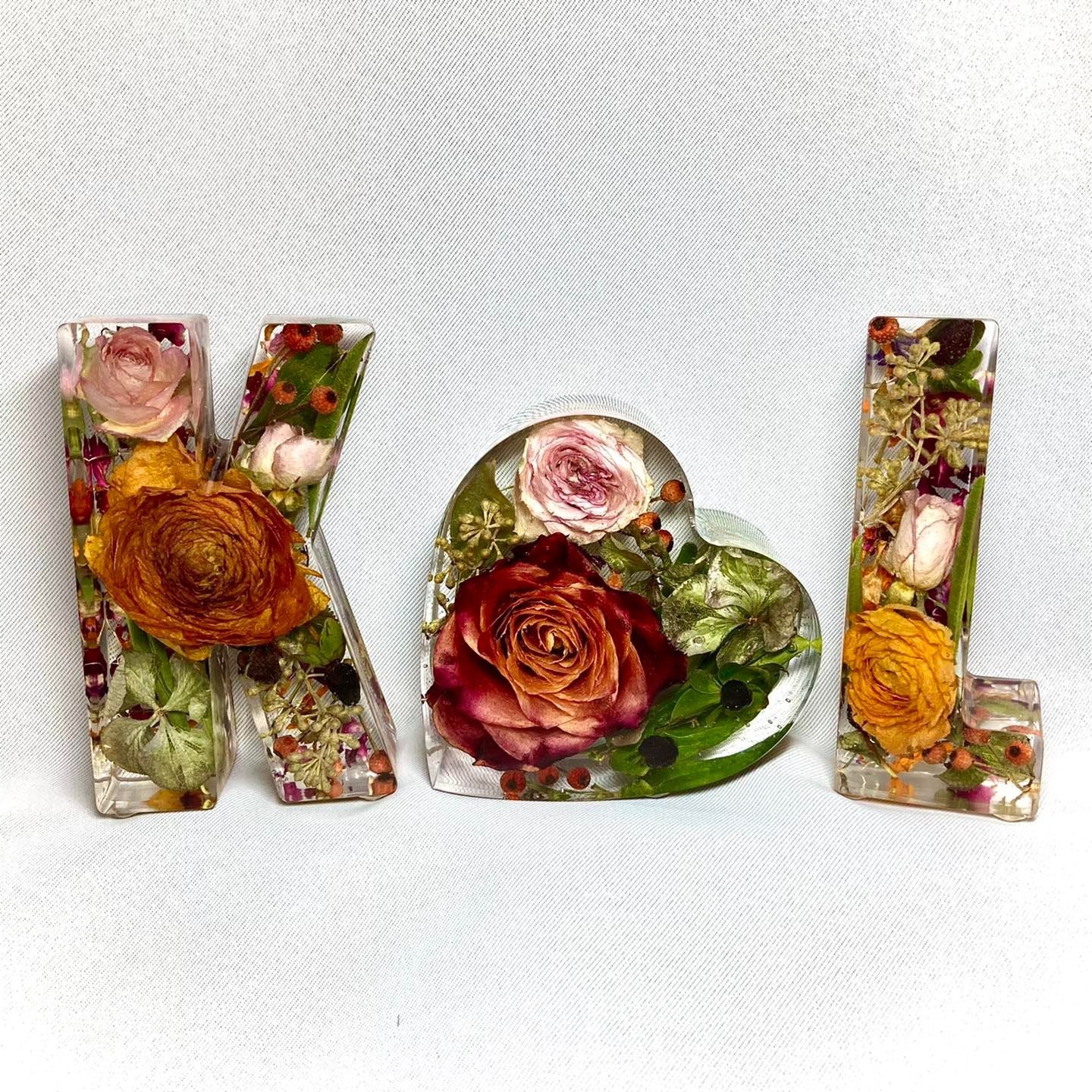 Flower Preservation two 11cm letters and a 10cm heart